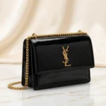 Sac a main en cuir verni