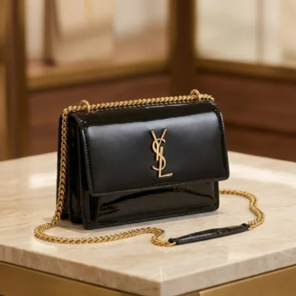 Sac a main en cuir verni